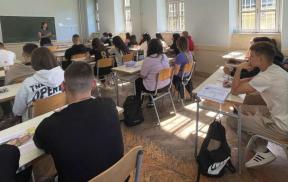 Edukativna predavanja o HPV-u za više od 700 učenika srednjih medicinskih škola u Mostaru